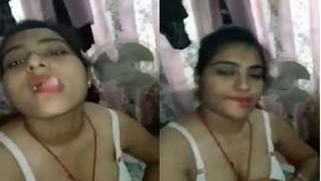 Desi beauty receives pleasure from stripping in solo sex video | XXX Video on AllSex.XXX