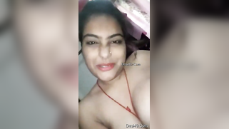 Desi beauty receives pleasure from stripping in solo sex video | XXX Video on AllSex.XXX