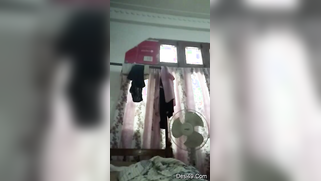 Desi beauty receives pleasure from stripping in solo sex video | XXX Video on AllSex.XXX