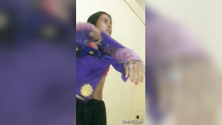 Skinny Desi girl wears pink lingerie and then puts on blue sari | XXX Video on AllSex.XXX