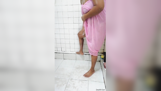 Fat Desi mom doesn't get totally naked washing body in shower sex clip | XXX Video on AllSex.XXX