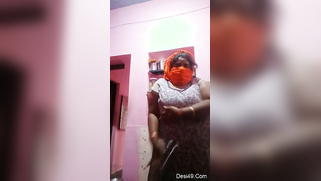 Busty Desi mom takes clothes off to expose her smokin' hot body | XXX Video on AllSex.XXX