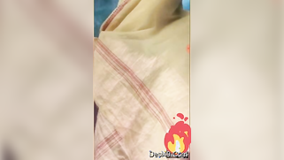 Amateur video of Indian babe who puts lingerie on after shower | XXX Video on AllSex.XXX