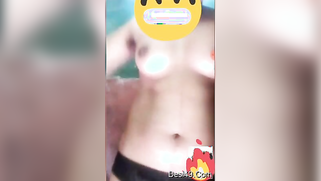 Amateur video of Indian babe who puts lingerie on after shower | XXX Video on AllSex.XXX