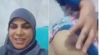 Indian aunty in hijab shows boobs and stimulates her pink hole | XXX Video on AllSex.XXX
