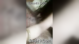 Sportsgirl from India does naughty exercises to look fit in sex video | XXX Video on AllSex.XXX