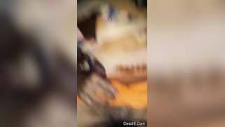 Indian babe lifts yellow sari and shows off pretty hairy pussy | XXX Video on AllSex.XXX