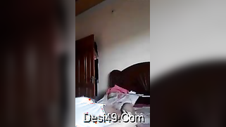 Indian babe kisses lover and allows him to take the pink bra off | XXX Video on AllSex.XXX