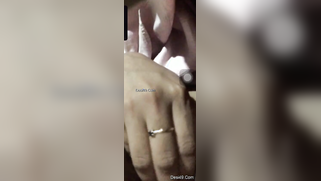 Smiling Indian aunty puts camera down to film her sunshaved peach | XXX Video on AllSex.XXX