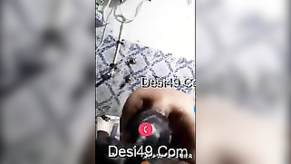 Adorable Indian calls guy because he wants to watch her taking shower | XXX Video on AllSex.XXX