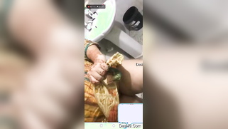 Brunette exposes fatty pussy on amateur camera in XXX Indian web chat | XXX Video on AllSex.XXX