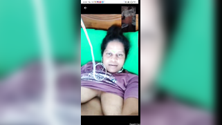 Desi mom is proud of saggy breasts and exposes them to the wanker | XXX Video on AllSex.XXX