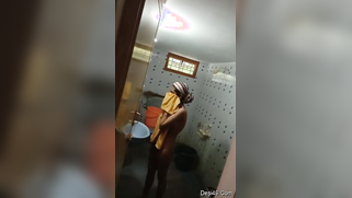 Indian slut doesn't even know tits impress a lot of horny boys online | XXX Video on AllSex.XXX