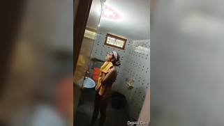 Indian slut doesn't even know tits impress a lot of horny boys online | XXX Video on AllSex.XXX