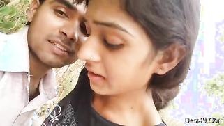 Partner called Desi woman outdoors not for sex but kissing on camera | XXX Video on AllSex.XXX