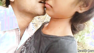Partner called Desi woman outdoors not for sex but kissing on camera | XXX Video on AllSex.XXX