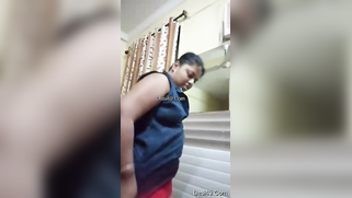 Fatty Desi mom's butt cheeks are so big that blow cameraman's mind | XXX Video on AllSex.XXX