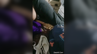 Sex Desi model with big tits actively poses naked on bed in cam show