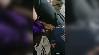 Sex Desi model with big tits actively poses naked on bed in cam show | XXX Video on AllSex.XXX