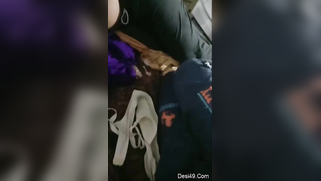 Sex Desi model with big tits actively poses naked on bed in cam show | XXX Video on AllSex.XXX