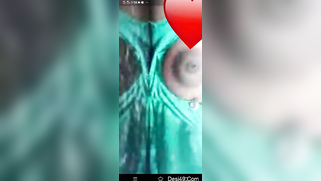 Desi mom in green sari gets partially naked in bed exposing breasts | XXX Video on AllSex.XXX