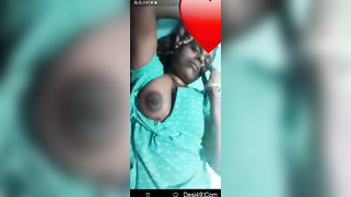 Desi mom in green sari gets partially naked in bed exposing breasts | XXX Video on AllSex.XXX