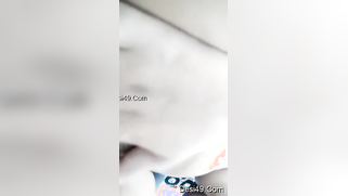 Aroused Indian minx likes filming solo video for guysin the morning | XXX Video on AllSex.XXX