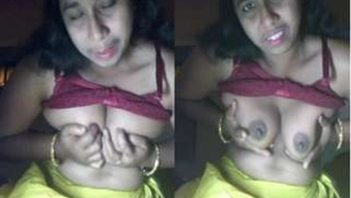 Indian XXX model looks into camera and blatantly takes boobs out | XXX Video on AllSex.XXX