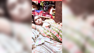 Aunty in sari flashes dark nipple like a real slutty Indian XXX lecher | XXX Video on AllSex.XXX