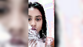Indian mom is hungry for sex that can be seen in manner of showering | XXX Video on AllSex.XXX