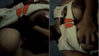 Indian girl does anything for good tips and even squeezes hooters | XXX Video on AllSex.XXX