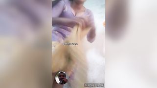 Desi girl in sari knows how to make hubby super-horny via videolink | XXX Video on AllSex.XXX