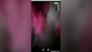 Attractive Indian slut manipulates man showing hard nipples for moment | XXX Video on AllSex.XXX