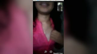 Attractive Indian slut manipulates man showing hard nipples for moment | XXX Video on AllSex.XXX