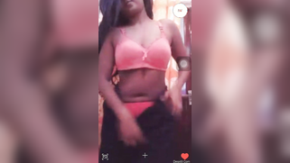 Winsome Desi webcam model performs her first sex video for the fan | XXX Video on AllSex.XXX