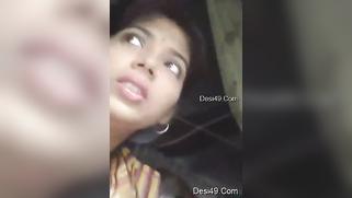 Whorish Desi mom exposes small breasts and smooth cunt in close-up | XXX Video on AllSex.XXX