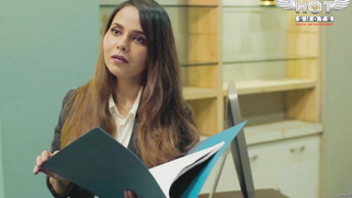 Bearded man sneaks into two Indian office aunts who are lesbians | XXX Video on AllSex.XXX