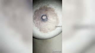 Desi mom puts her big boobies and hairy pussy right in the camera | XXX Video on AllSex.XXX