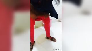 Indian can't wait to go to toilet and pisses on floor in XXX clip | XXX Video on AllSex.XXX