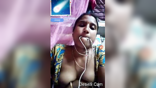 Before wedding aroused groom asks Indian bride-to-be to show boobs | XXX Video on AllSex.XXX