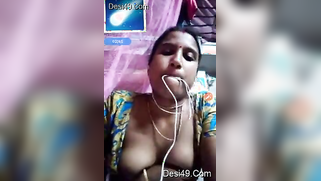 Before wedding aroused groom asks Indian bride-to-be to show boobs | XXX Video on AllSex.XXX