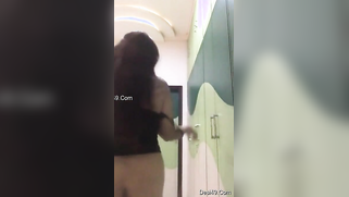 Sex show of Desi mom who shows saggy breasts and beautiful belly | XXX Video on AllSex.XXX