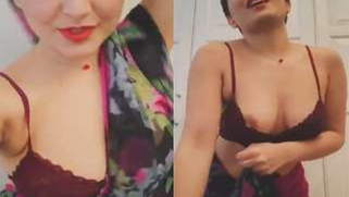 Indian mom in carnival sari moves body and slowly strips down on cam | XXX Video on AllSex.XXX