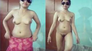 Small-tittied Indian webcam slut with sunglasses deletes top and skirt | XXX Video on AllSex.XXX