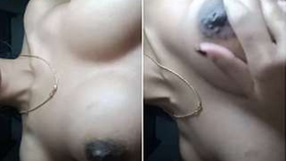 Performing amateur webcam sex show Desi chick must open her breasts | XXX Video on AllSex.XXX