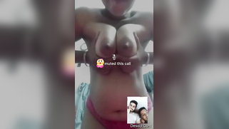 Indian woman is happy to flaunt natural tits in front of online men | XXX Video on AllSex.XXX