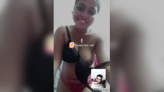 Indian woman is happy to flaunt natural tits in front of online men | XXX Video on AllSex.XXX