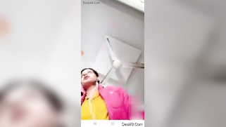 Mom makes online lover appreciate the way she masturbates in XXX video | XXX Video on AllSex.XXX