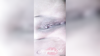 Indian babe lures new online clients with boobs and masturbation show | XXX Video on AllSex.XXX