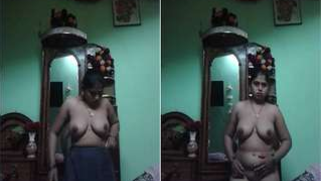 Desi mom takes sari off and does the same with rest of clothing items | XXX Video on AllSex.XXX